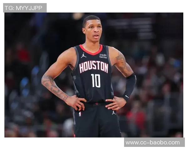 小贾巴里史密斯精彩反击轻松双手扣篮震撼全场展现超强实力